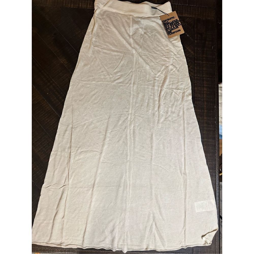 🌸 One Teaspoon Sold at Revolve Hunter Fine Knit Maxi Skirt Size 8